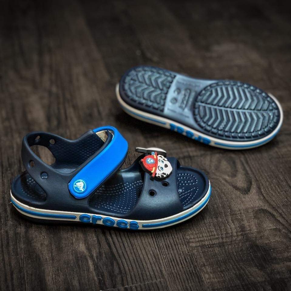 Sandal crocs baya band cho bé trai màu navy