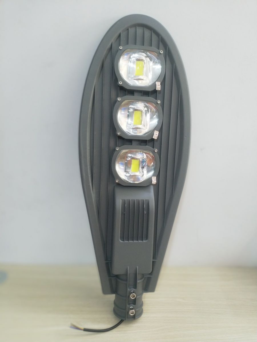 [HCM]ĐÈN ĐƯỜNG CHIẾC LÁ COB 150W - LED Chiếc Lá 150W