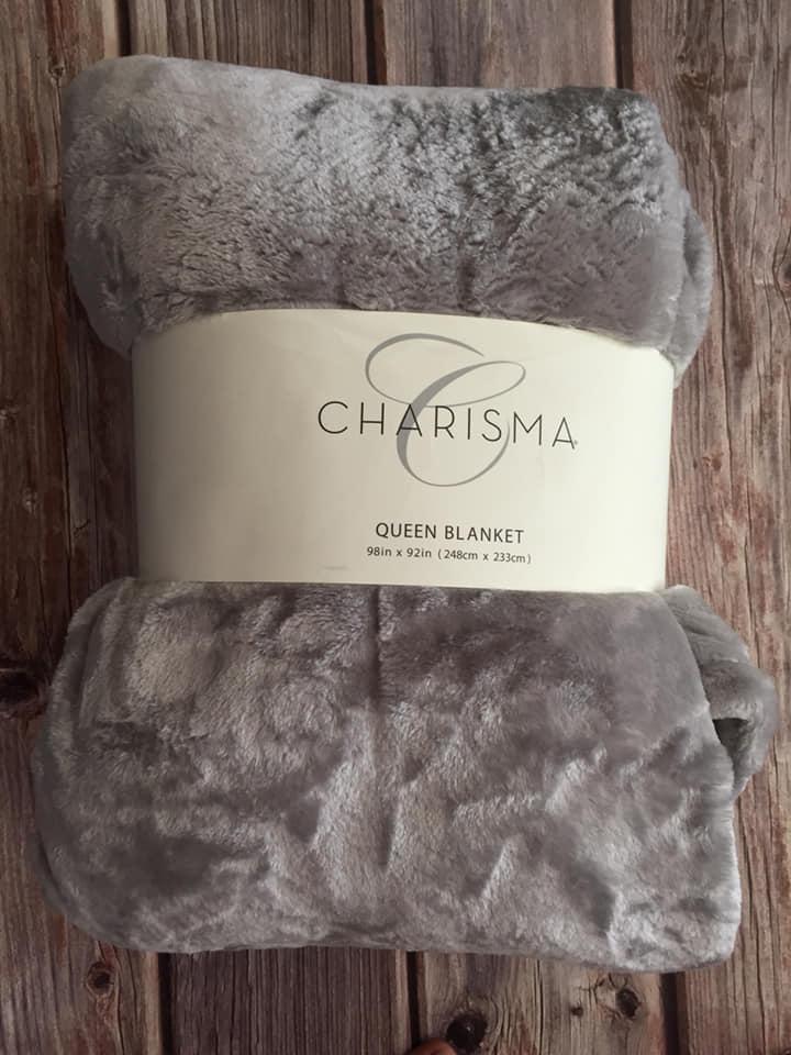 Chăn lông cừu Charisma Queen Blanket (248cm x 233cm) của Mỹ