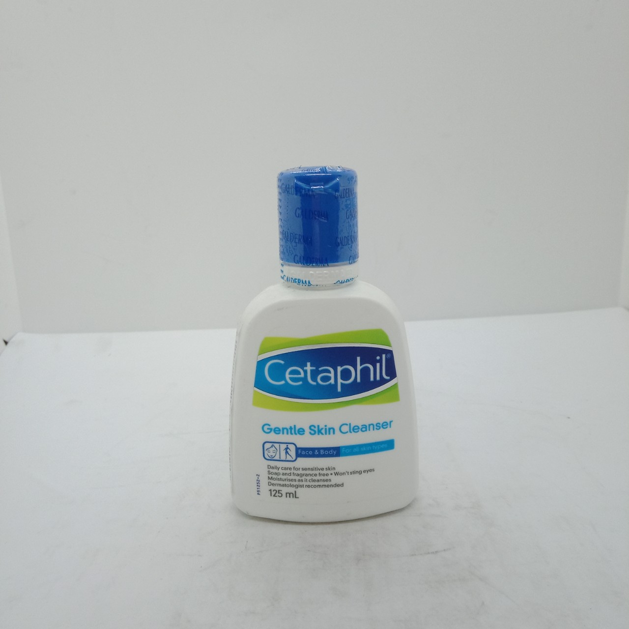 Sữa rửa mặt Cetaphil Gentle Skin Cleanser