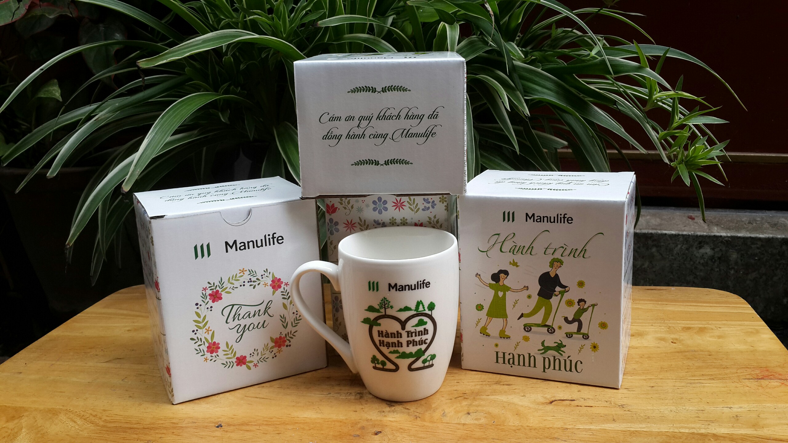 Ly sứ quà tặng Manulife (bộ 1 ly)