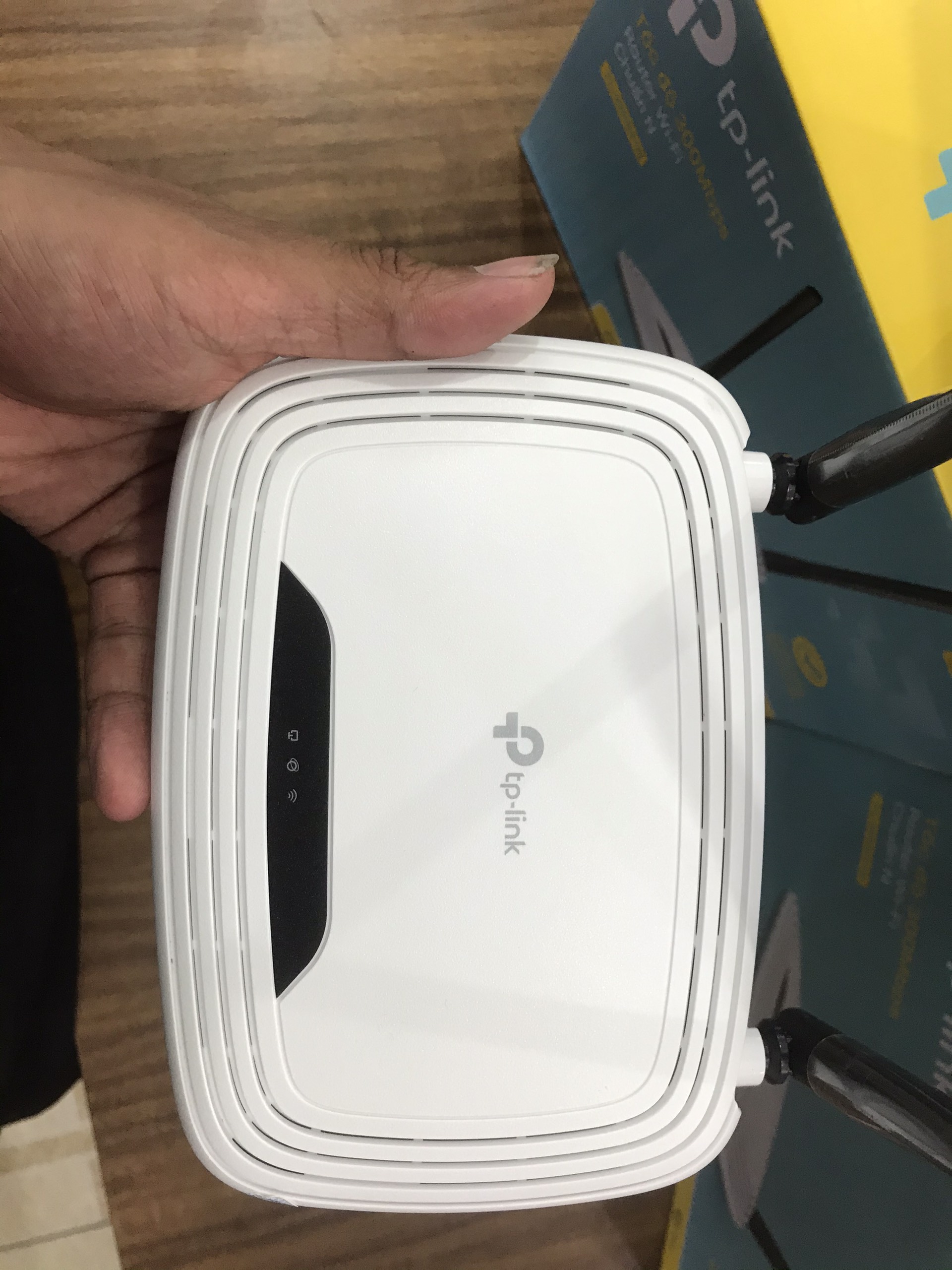 Bộ phát wifi TP-Link 841