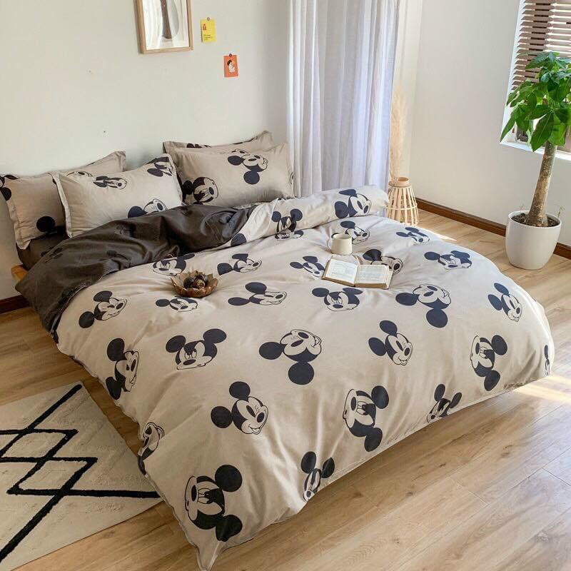 Bộ chăn ga gối cotton poly - Mẫu mickey đen.