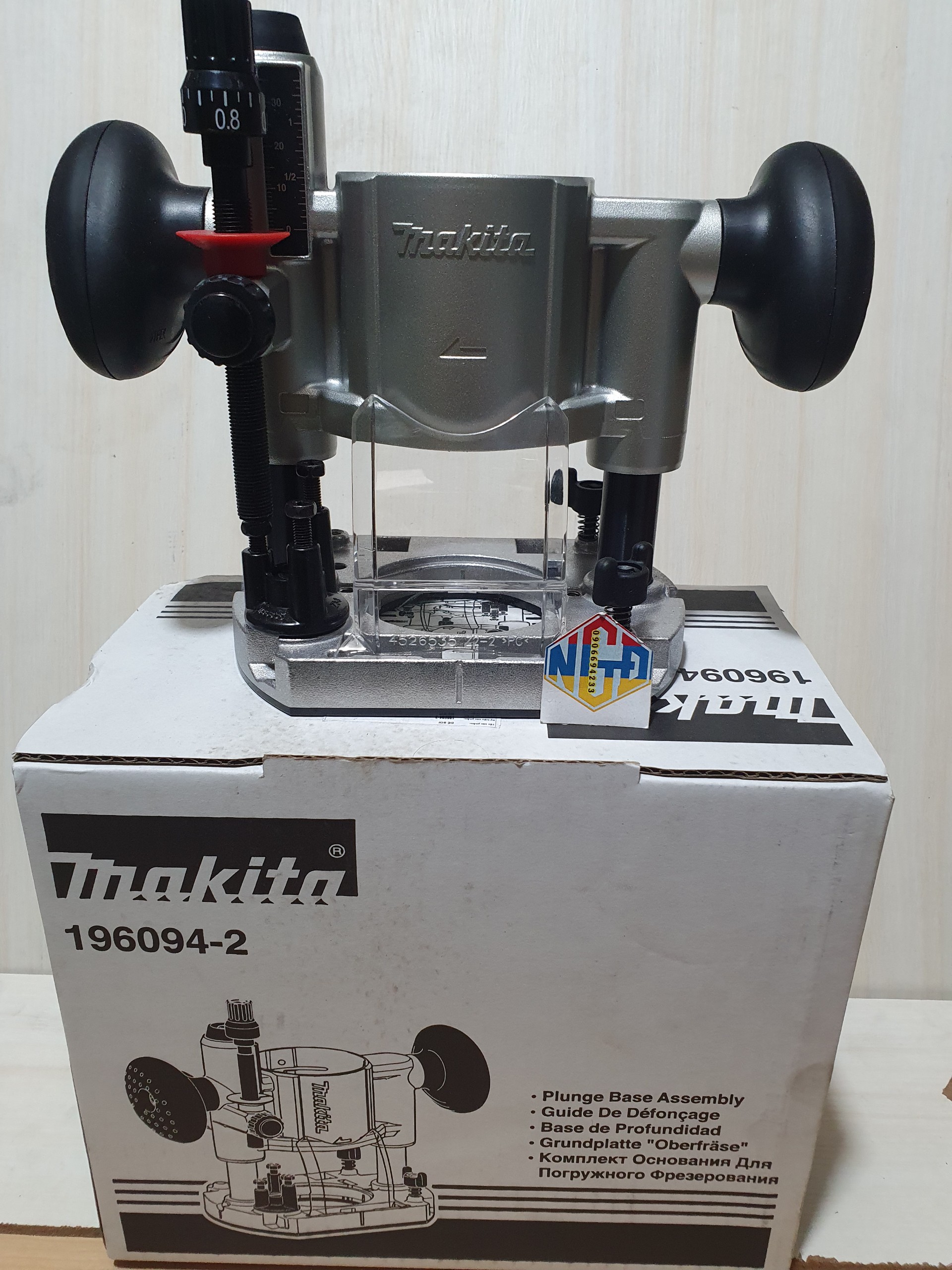 Đế soi rãnh cho máy phay makita rt0700c - 195563-0