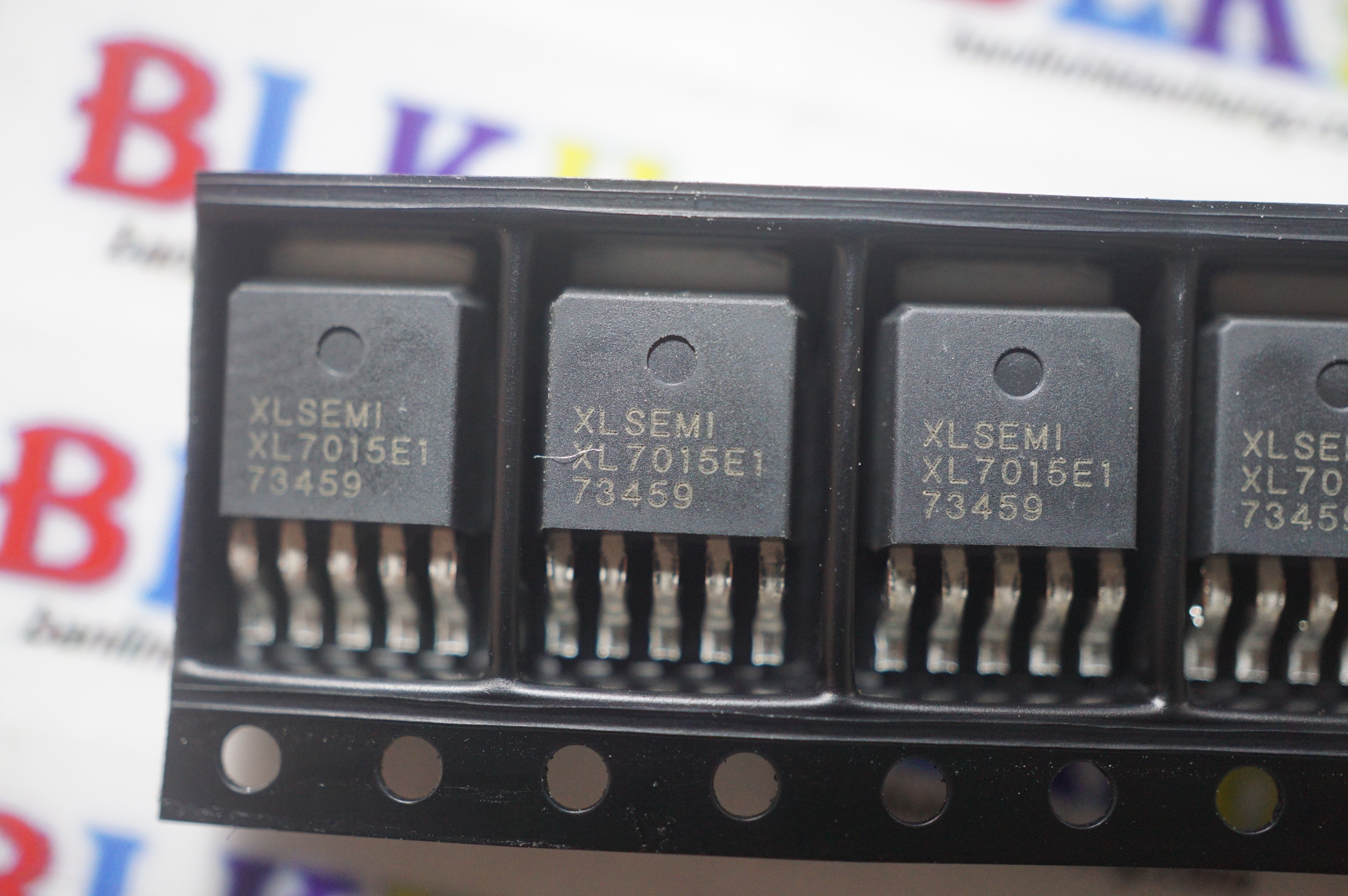 Ic nguồn xl7015 7015 xl7015e1 to-252 chính hãng xlsemi