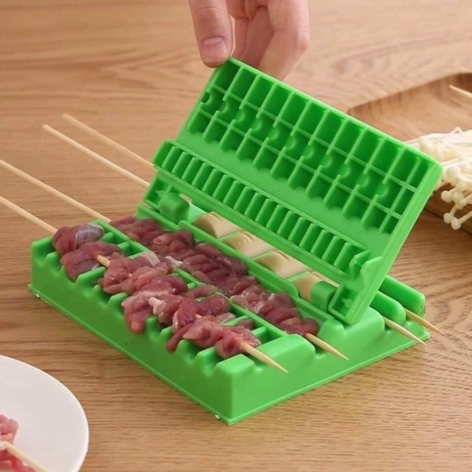 Dụng cụ xiên thịt, hỗ trợ làm thịt xiên, rau củ xiên siêu nhanh