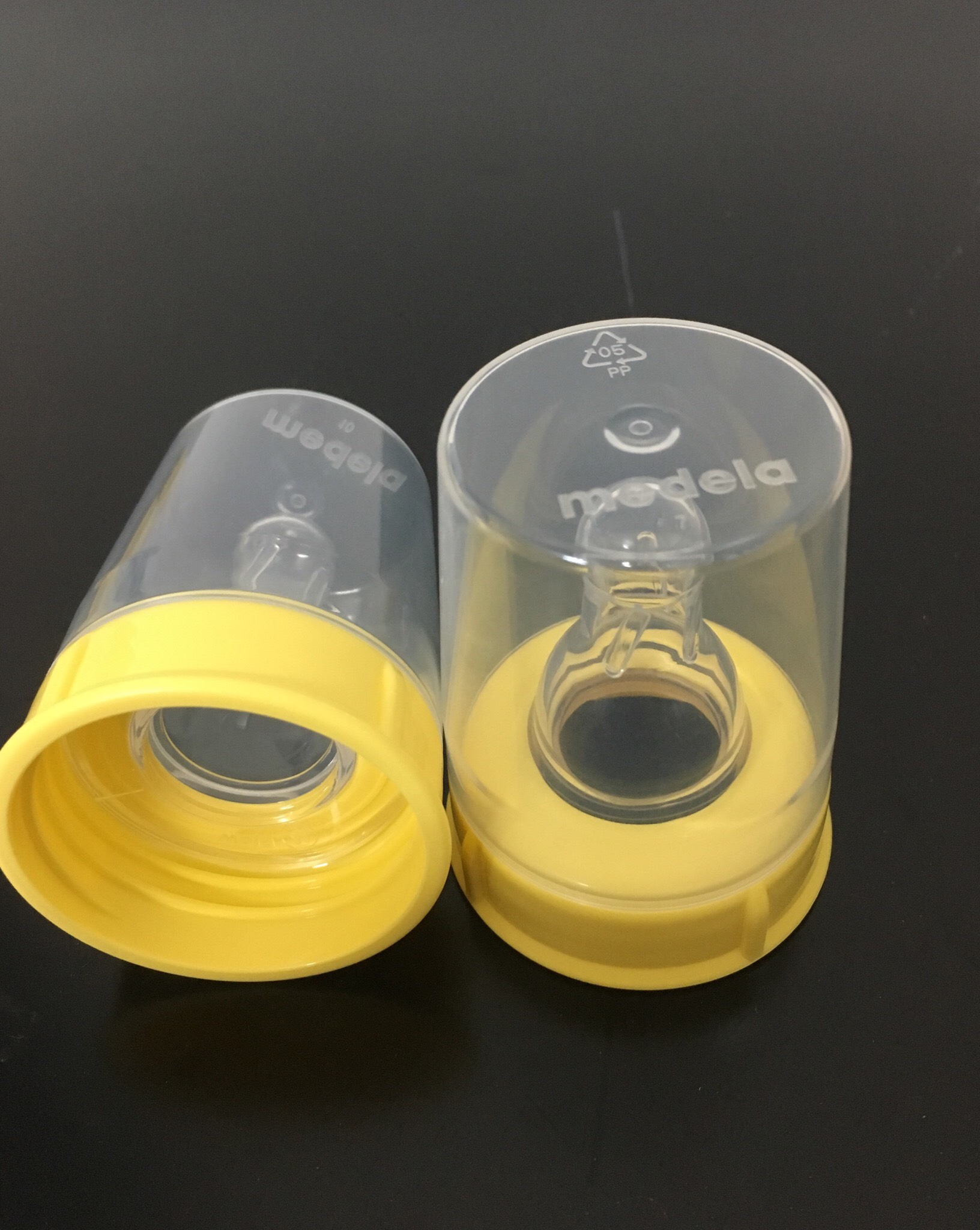 núm ti bình sữa medela
