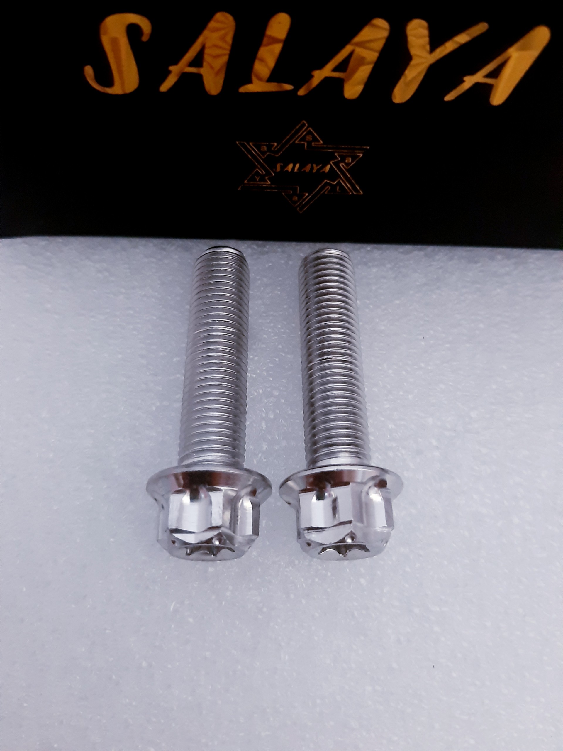 ốc phuộc sirius salaya 10ly40 [2 con/ đơn hàng]
