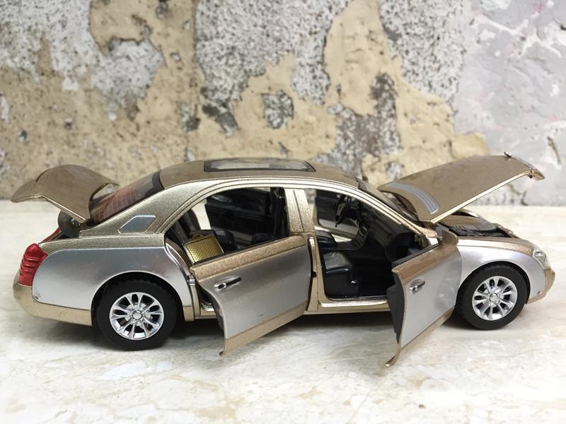 Mô hình xe ô tô MayBach S62 - 1:32