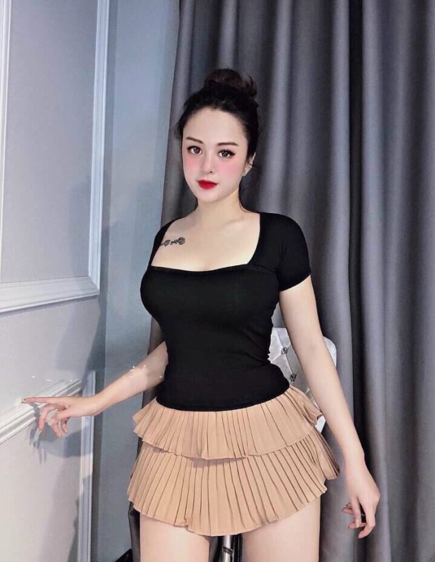 Quần váy xếp li xếp hai tầng