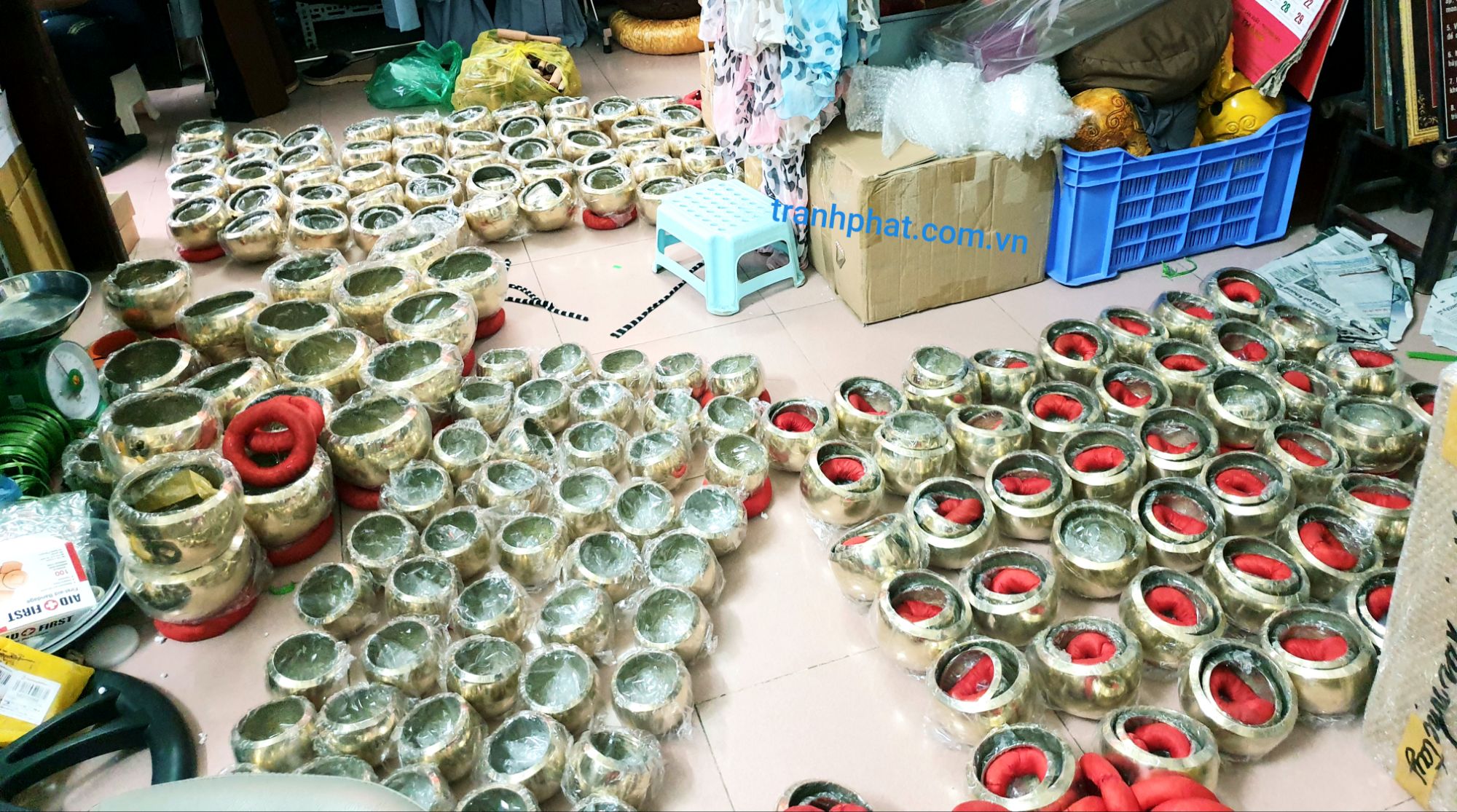 Chuông đồng nhỏ ( đk 9cm )
