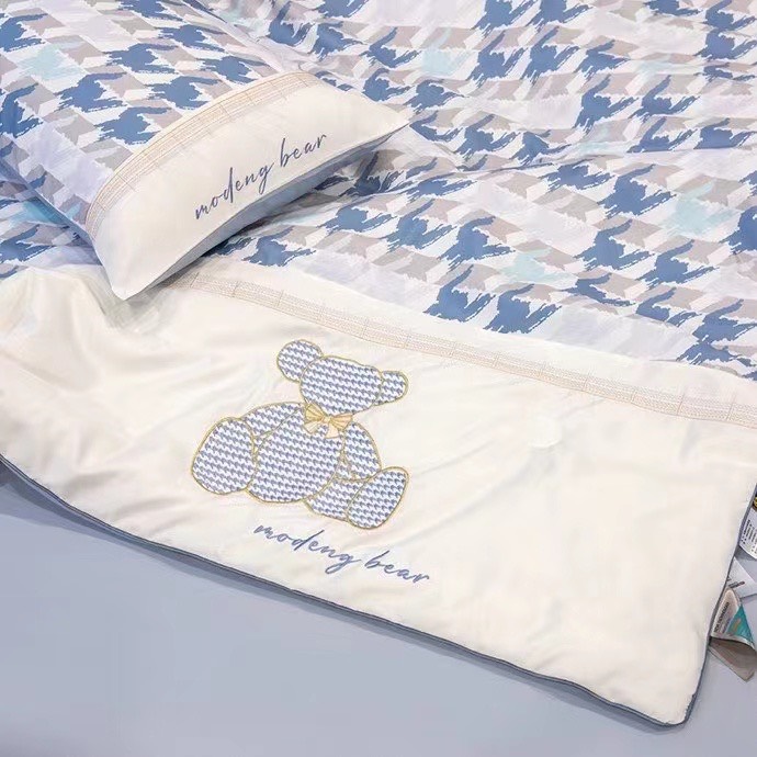 Set quilt silk woven d-i-o-r c015