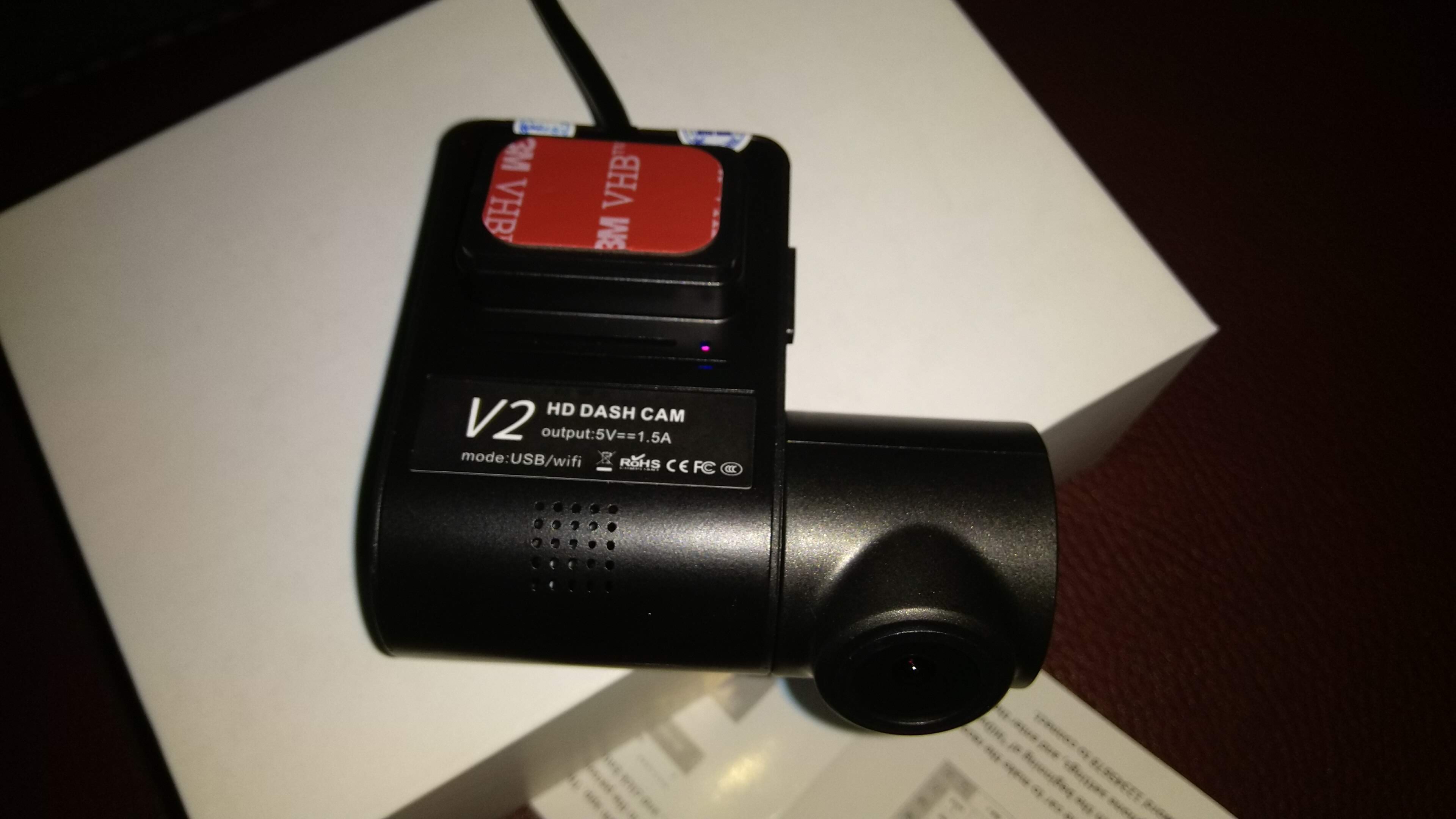Camera hành trình V2 xem qua điện thoại