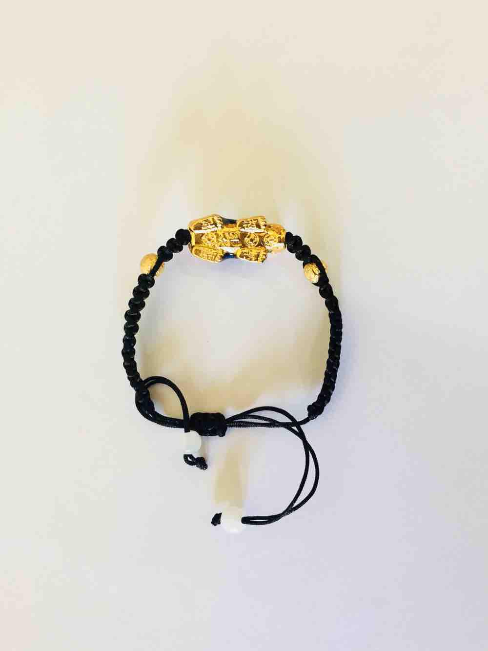 [HCM]Vòng tay chỉ đen mic tỳ hưu đổi màu