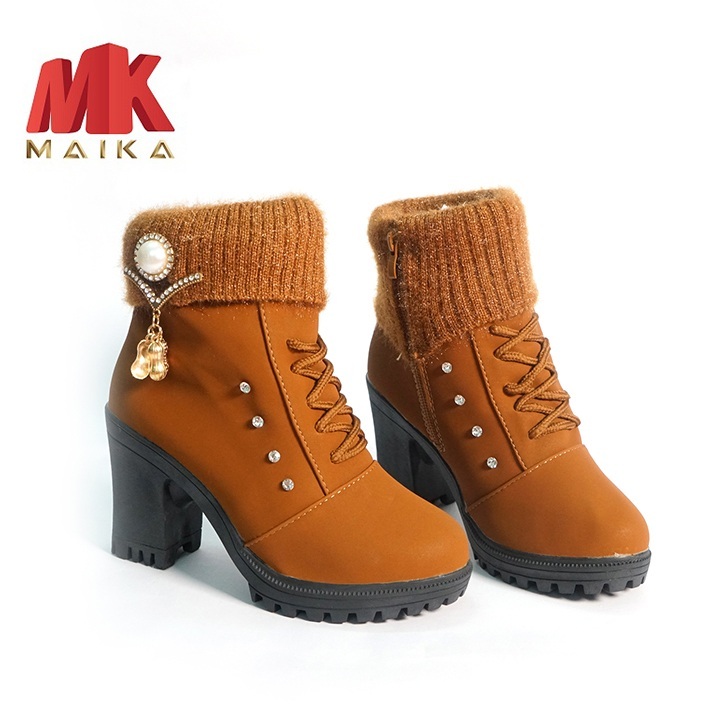 Giày boot nữ đế vuông S106 (Nâu) MKSTORE