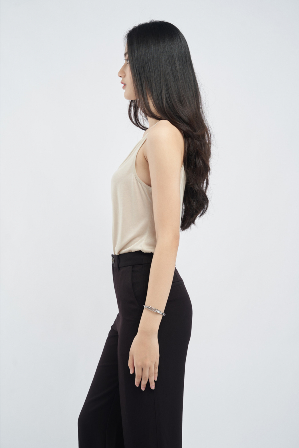 Áo Nữ 2 Dây Cổ Đổ Trơn Form Fitted - Routine 10S21TTOW005