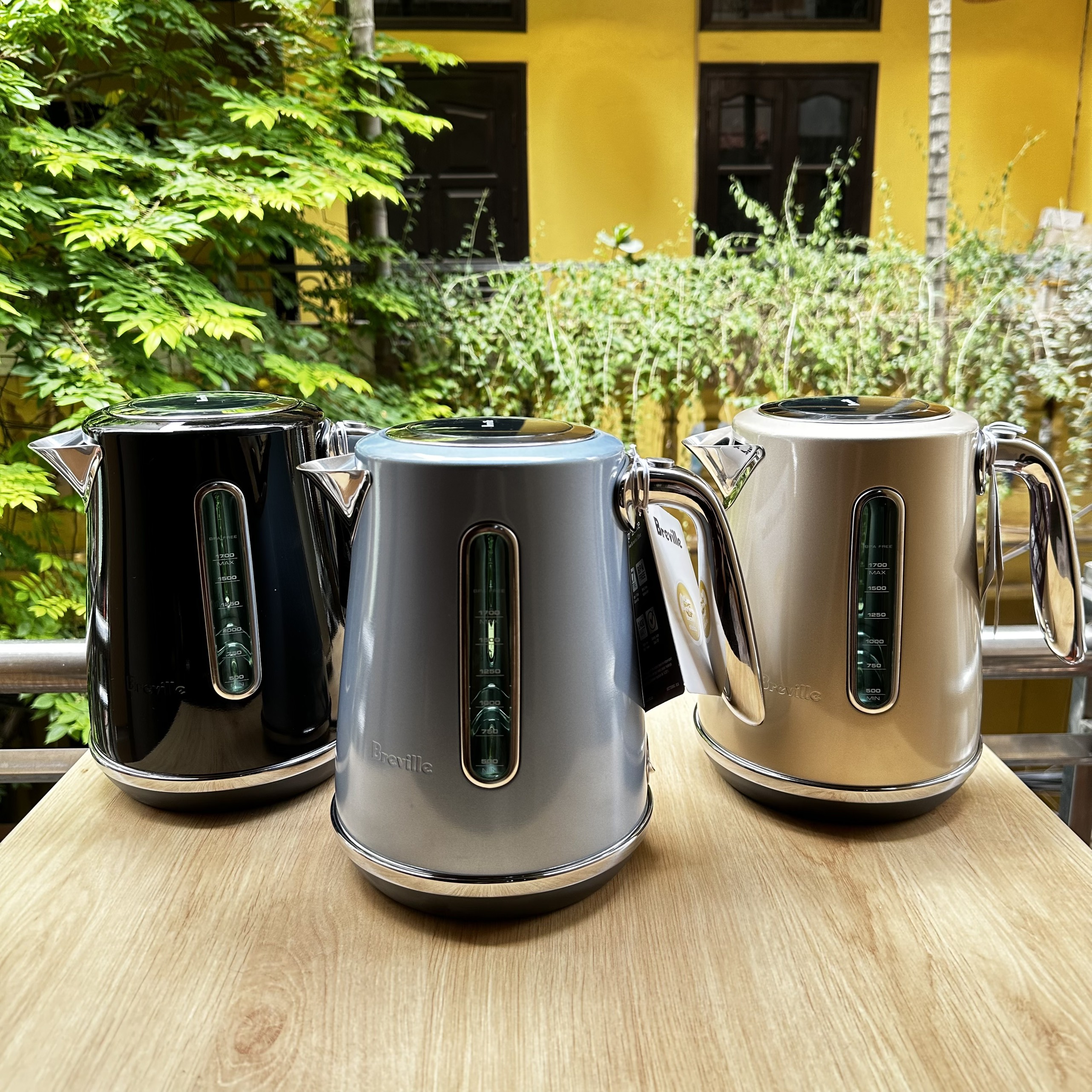 Ấm siêu tốc breville 1.7l màu đỏ xanh đen vàng nắp tự động ấm đun nước
