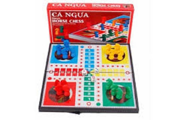(GIẢM 50% TRONG HÔM NAY) Trò chơi cờ cá ngựa nam châm bám bàn tốt, có thể gấp gọn, dành cho mọi lứa tuổi giúp giải trí và kích thích trí não, Do choi co ca ngua nam cham bam ban cuc tot, danh cho moi lua tuoi, giai tri va kich thich tri nao