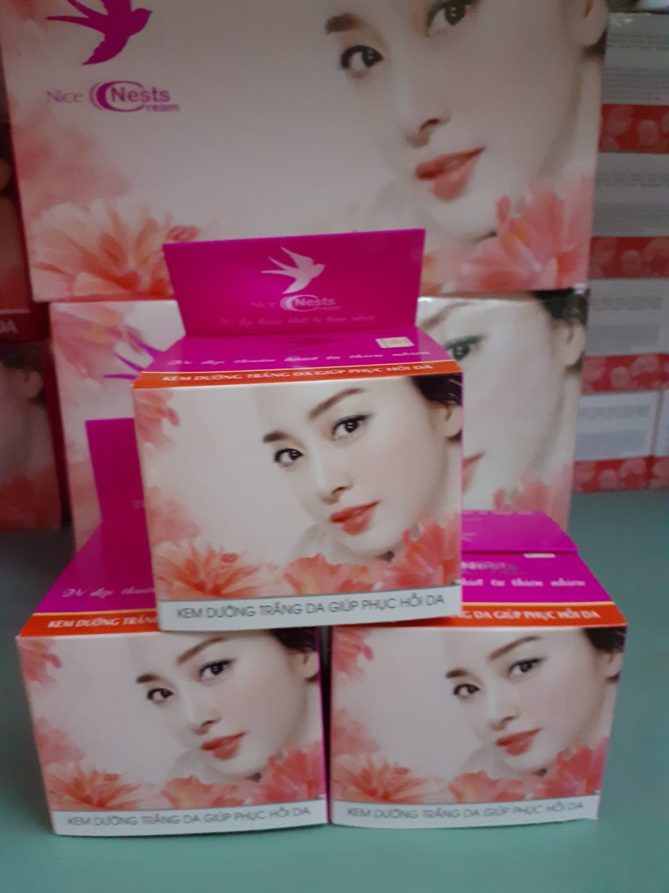 Kem Dưỡng Trắng Giúp Phục Hồi Da  Nests Cream