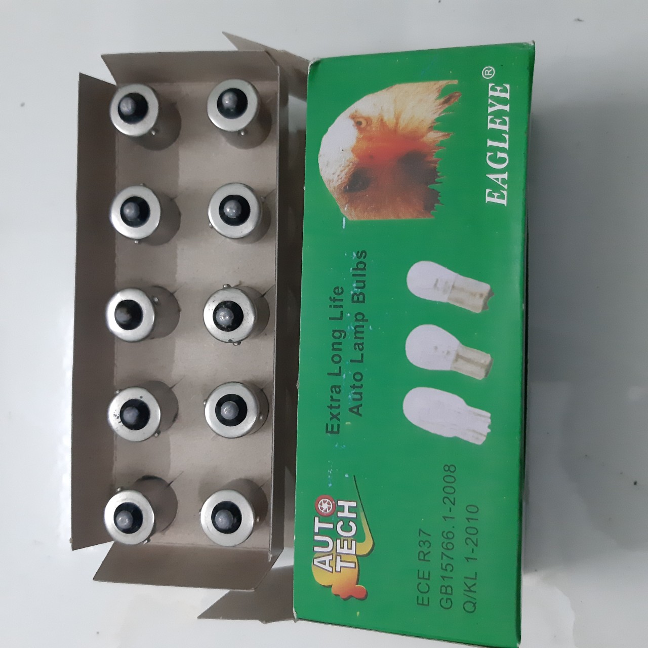 Hộp 10 bóng đèn phanh 2 tóc 12V-21W