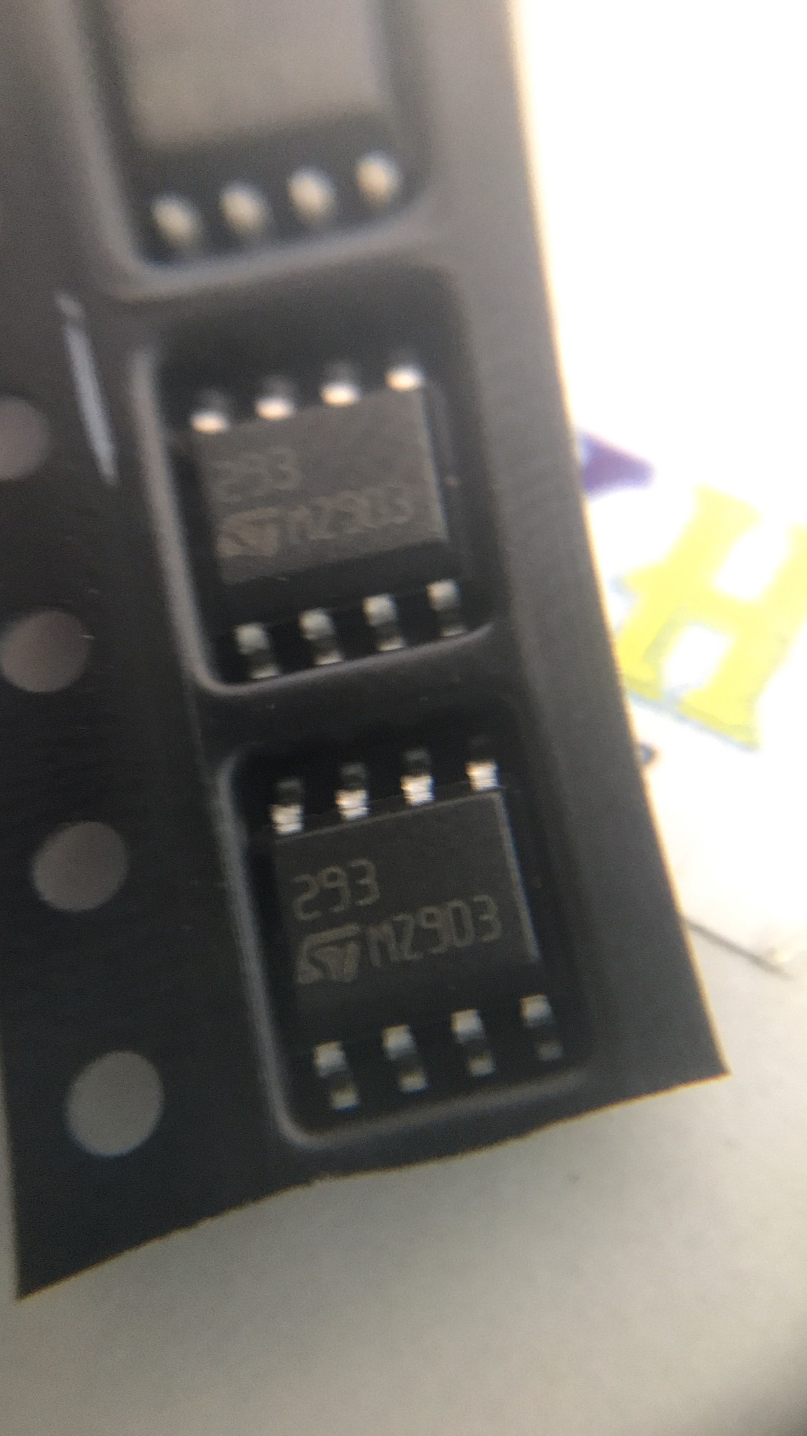 Ic so sánh lm293 sop-8 chính hãng st