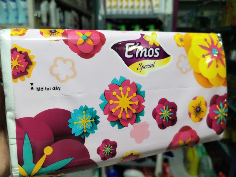 Khăn giấy lụa rút E'mos Special 250 tờ 2 lớp