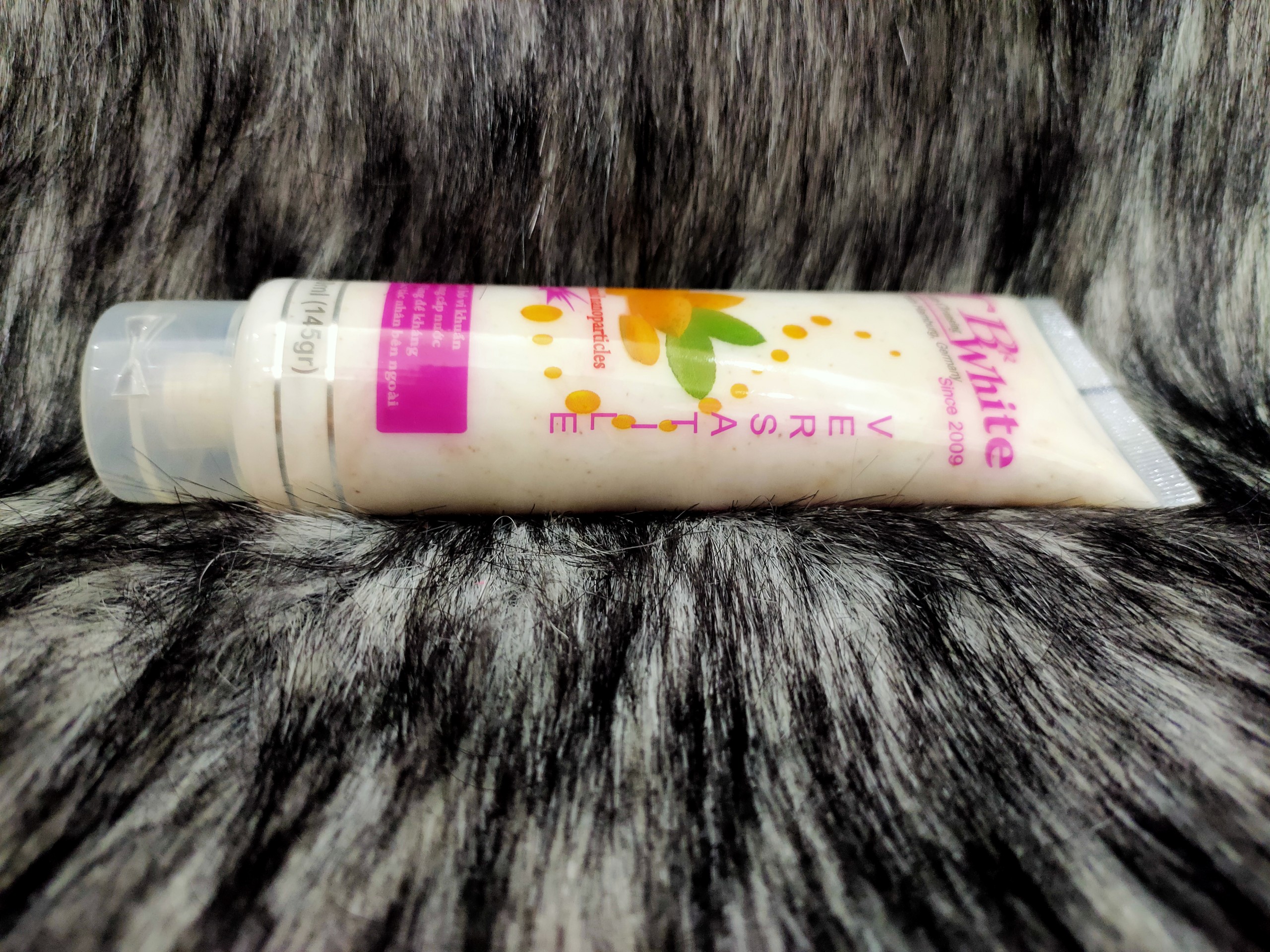 Sữa rửa mặt TBr White 160ml