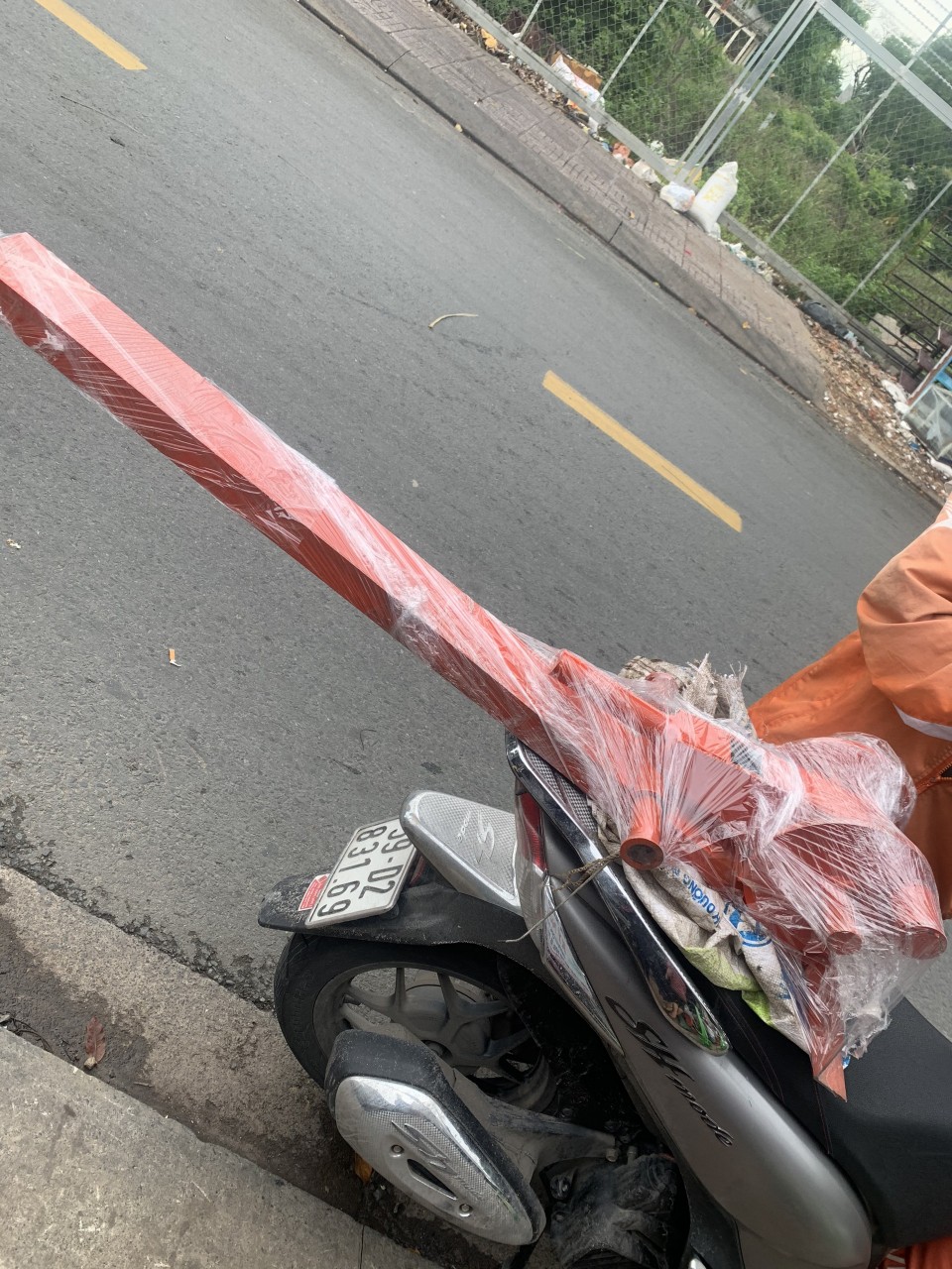 Bàn Bẻ Sắt Phi 14- 25 (Cam)