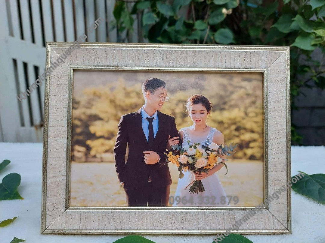 khung ảnh để bàn HÀN QUỐC (10*15)cm.(13*18.)(15*21)cm mica