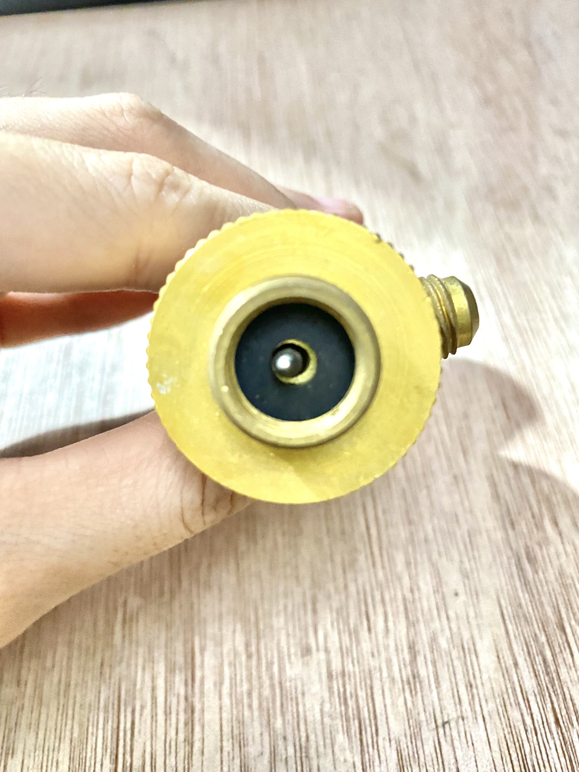 Van khóa Gas lon 600a và 134a (chất lượng)