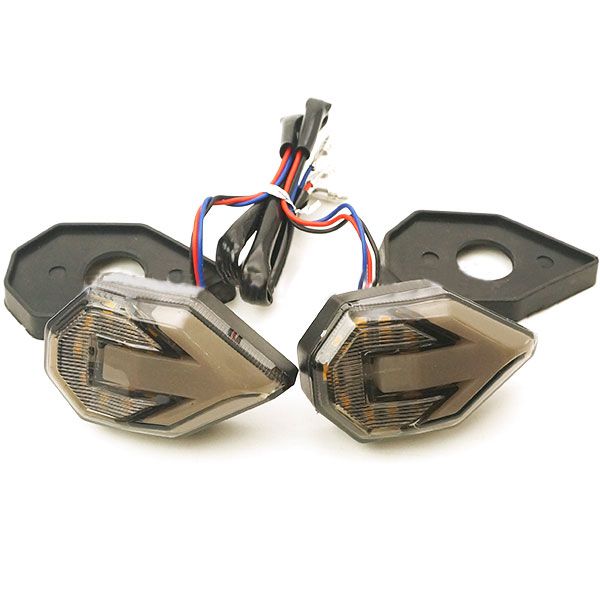 [HCM]Cặp Đèn Xinhan Led Chạy Mũi Tên ( MÀU VÀNG)
