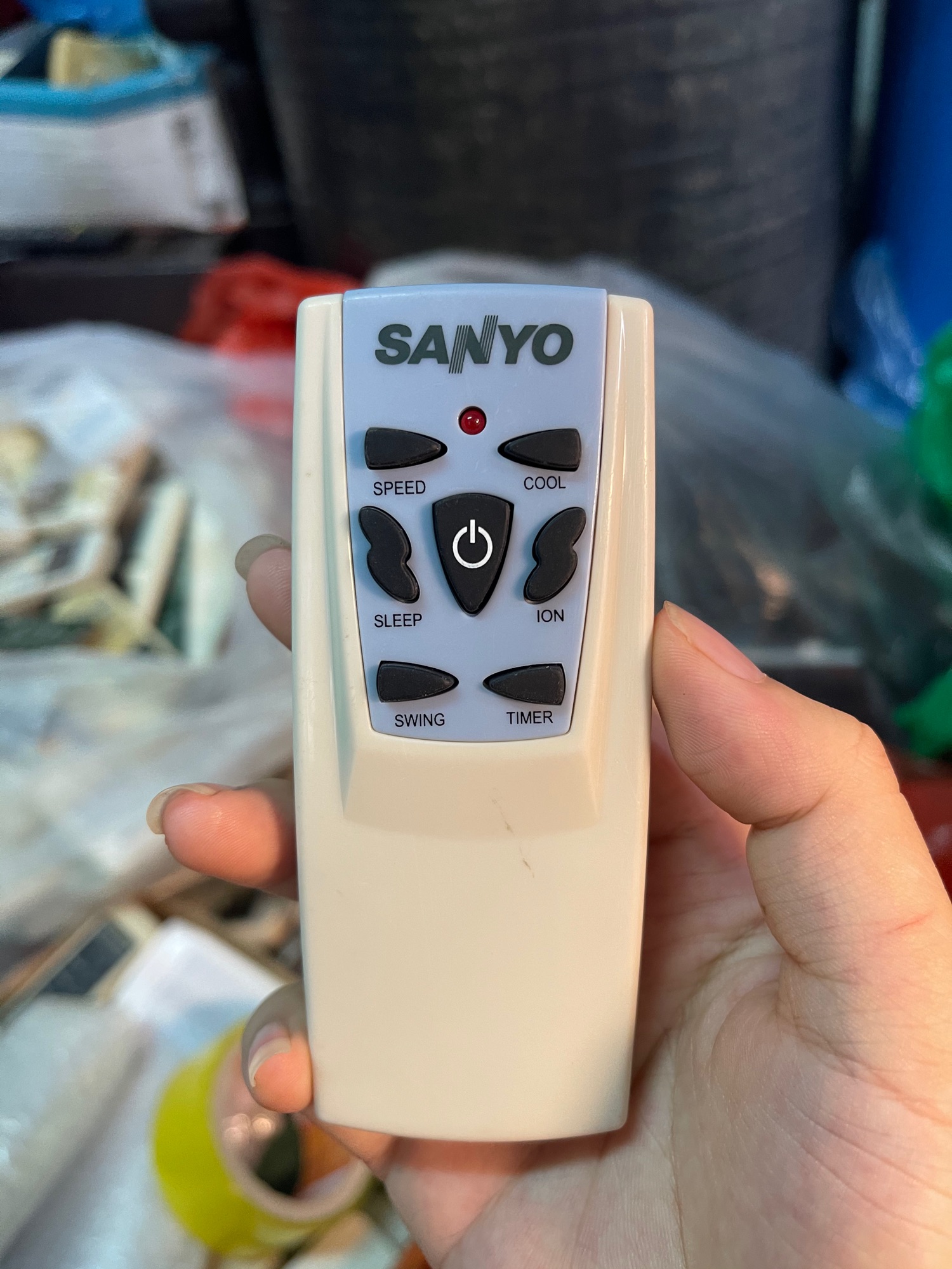 Điều khiển quạt sanyo