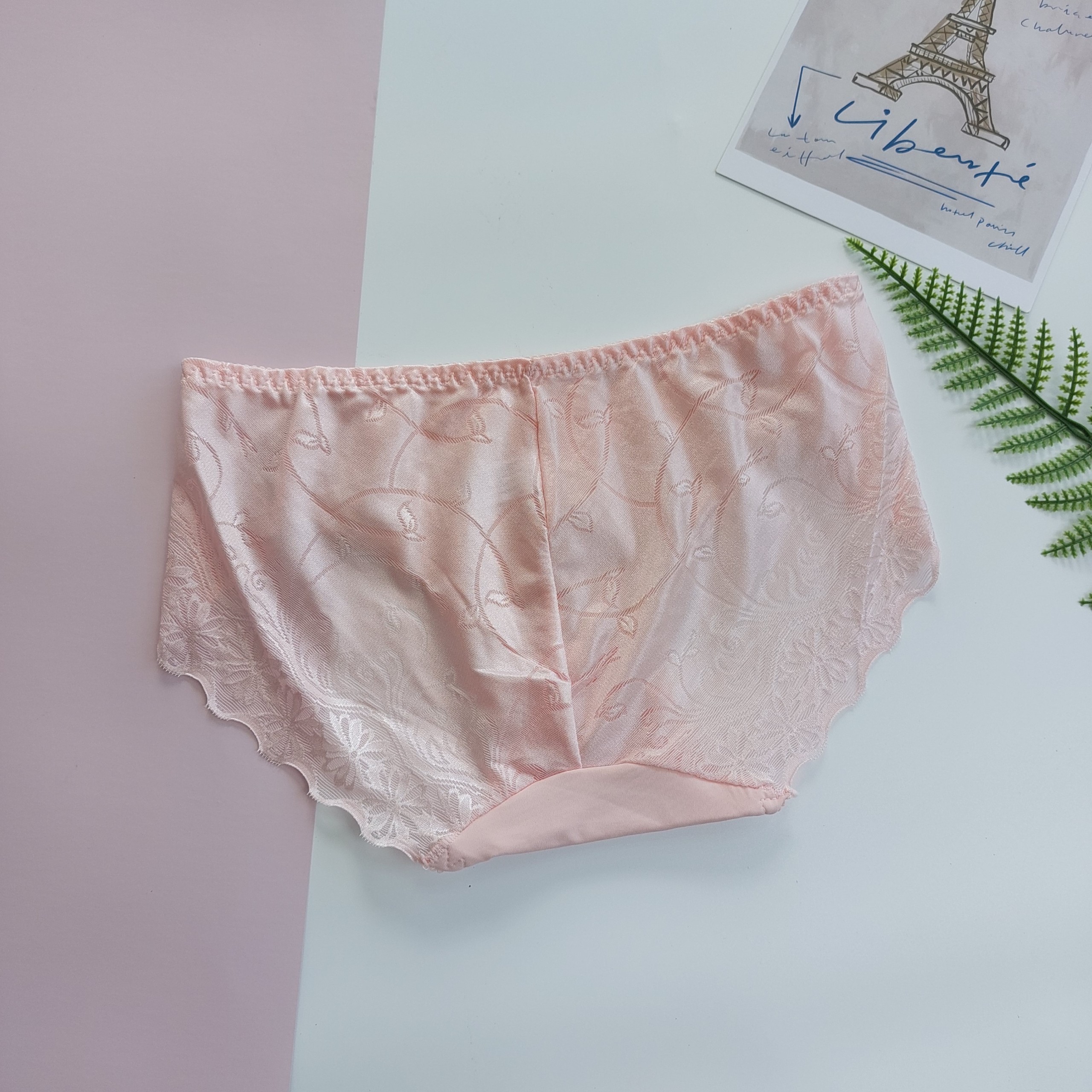 Quần ren gấm lụa 8015 Sinh Yến (38-53kg)