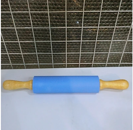 Chày cán bột silicon 38cm, tay cầm bằng gỗ