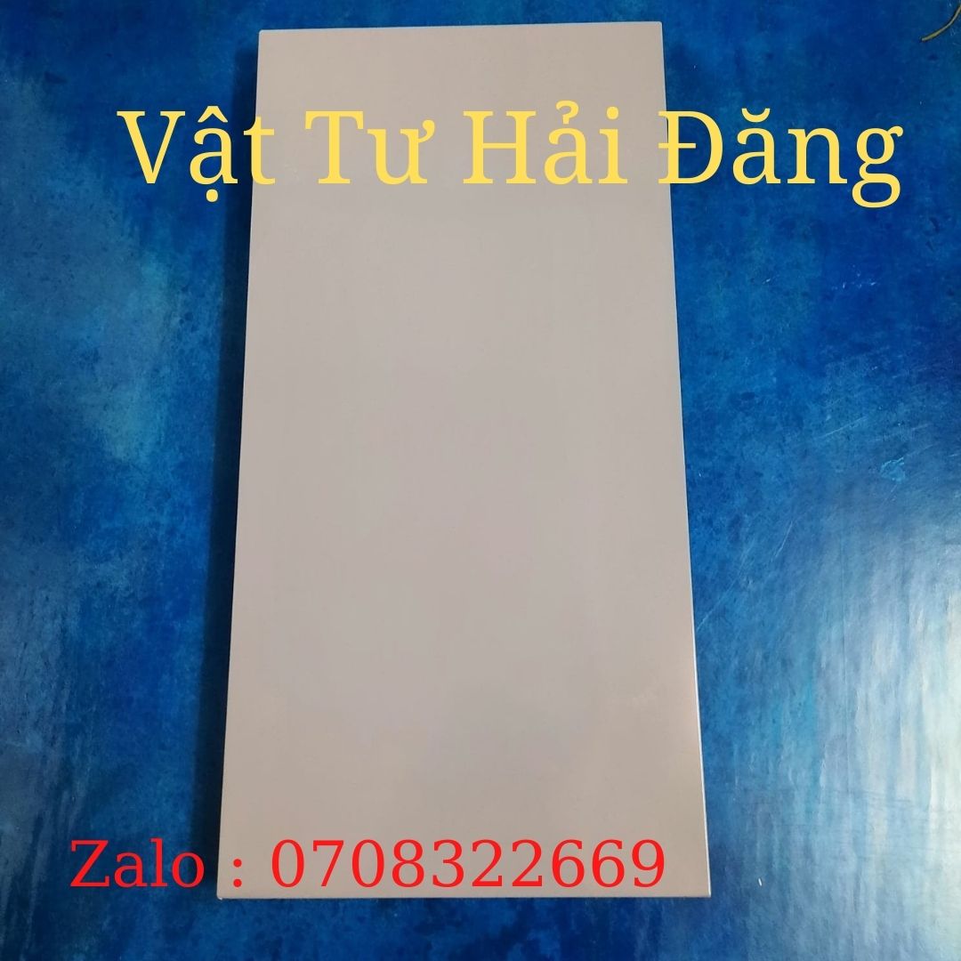 Mâm Sắt V Lỗ( rộng 40cm x dài 120cm) lắp ráp kệ sắt v lỗ đa năng