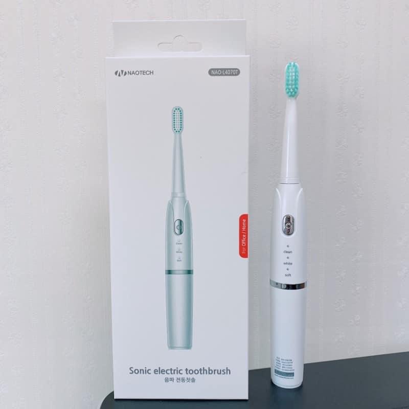 Bàn chải tự động NAOTECH dùng pin AA