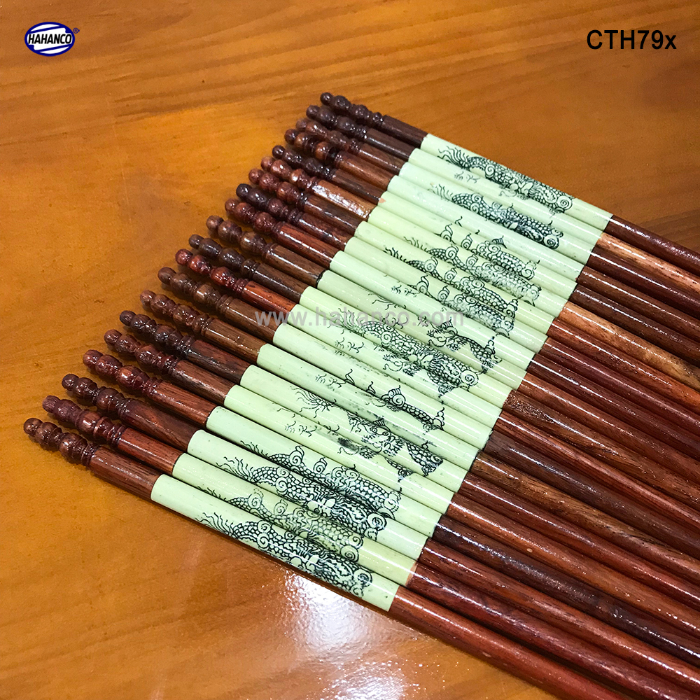 Bộ đũa thờ 10 đôi + Giá đũa hoa văn PHONG THỦY GỖ HƯƠNG -HAHANCO