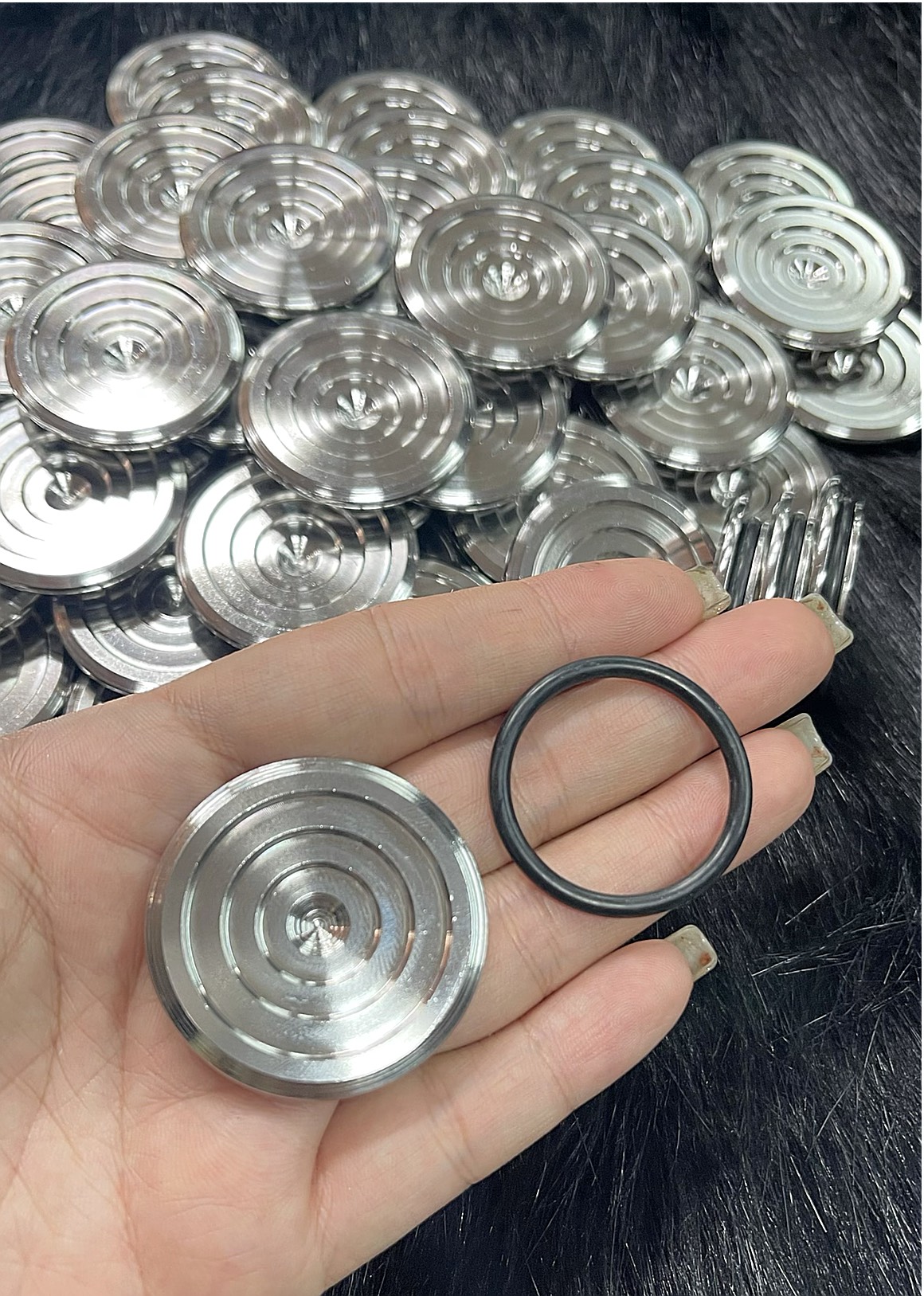 Nút chụp sên Salaya inox 304
