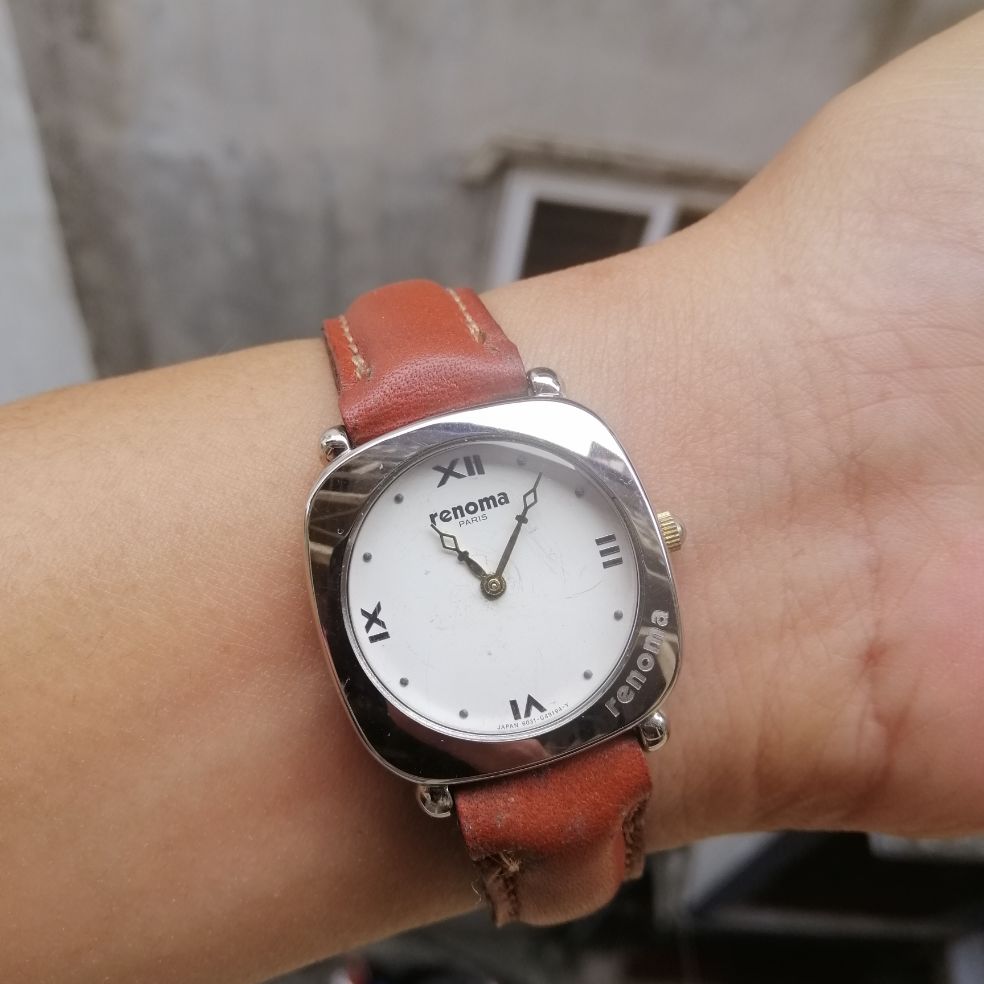 Đồng hồ nữ hiệu RENOMA Paris Pháp
