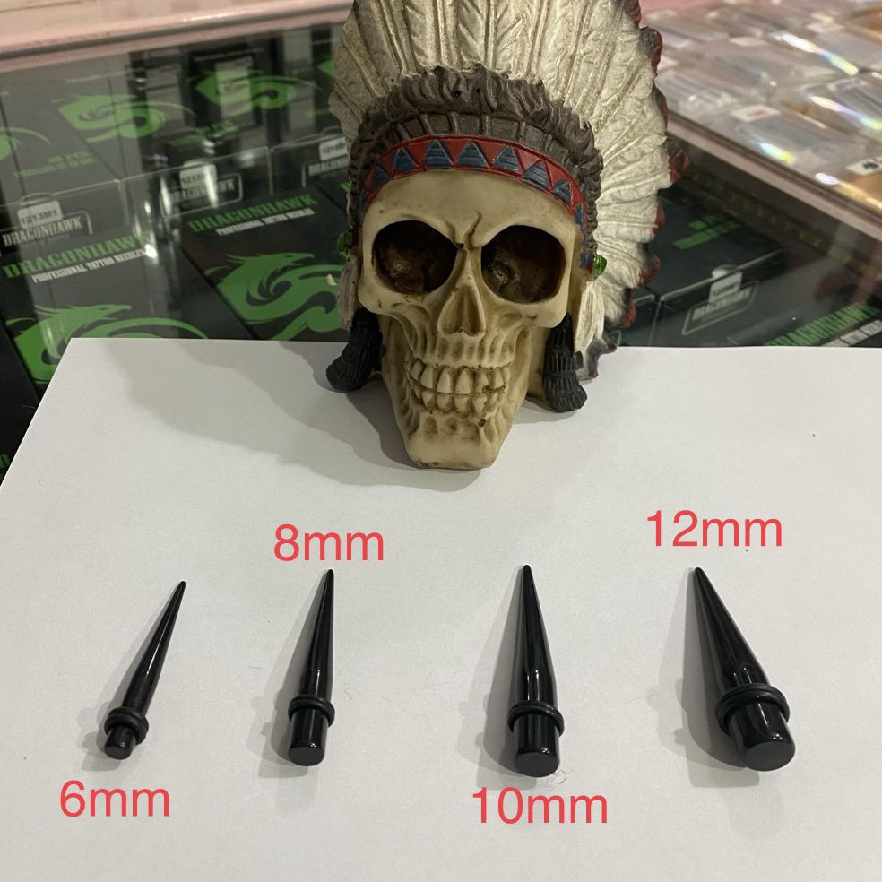 Bộ 4 nong tai mầu đen các cỡ...6...8...10...12mm