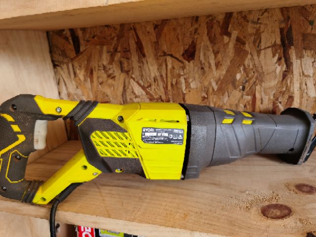 CƯA KIẾM ĐIỆN RYOBI RRS1200