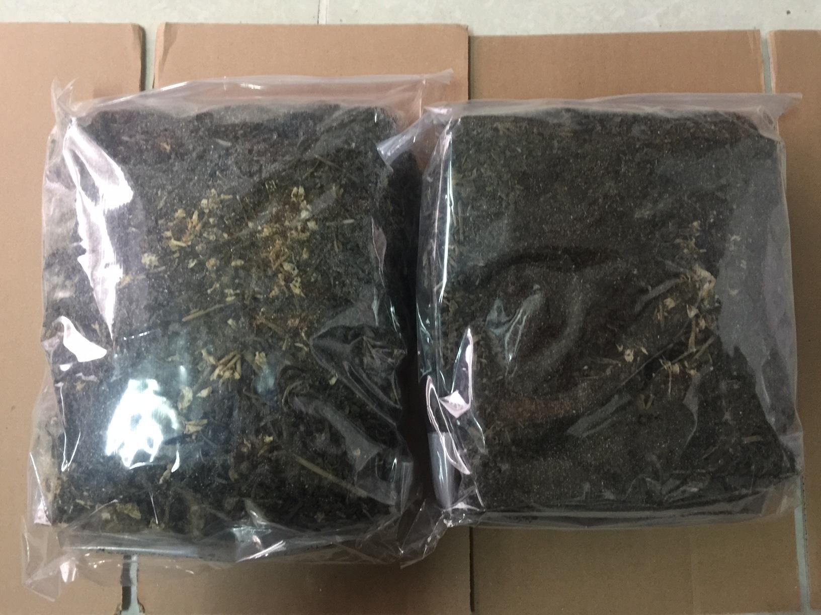 TRÀ SÂM DỨA  ĐẶC SẢN ĐÀ NẴNG combo 2kg