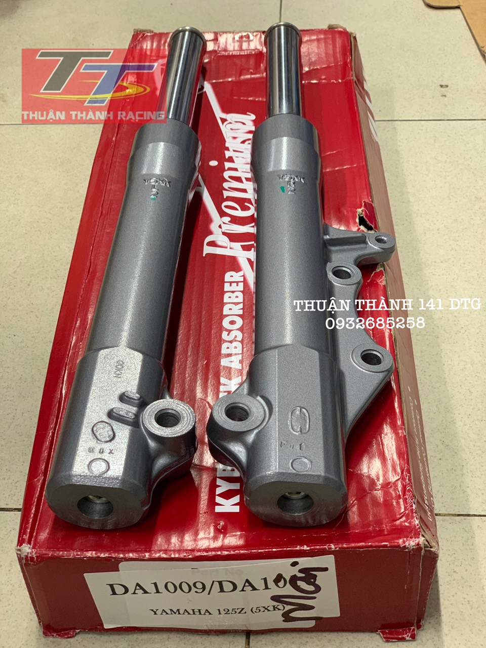 PHUỘC TRƯỚC YAZ MẪU VUÔNG - KYB - YAZ125