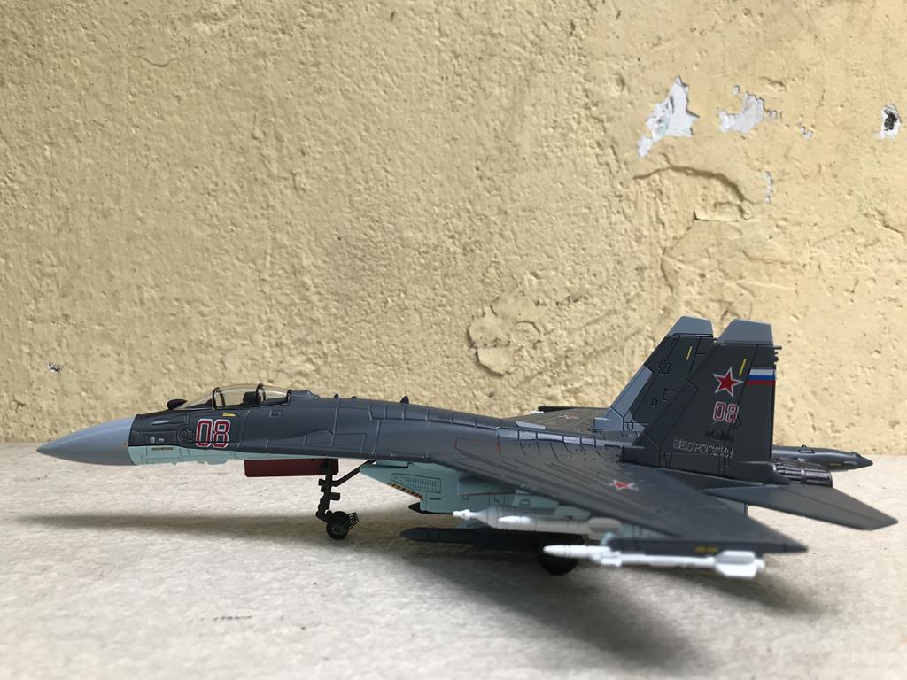 [HCM]Mô hình Máy bay SU-35 Super Flanke - 1:100