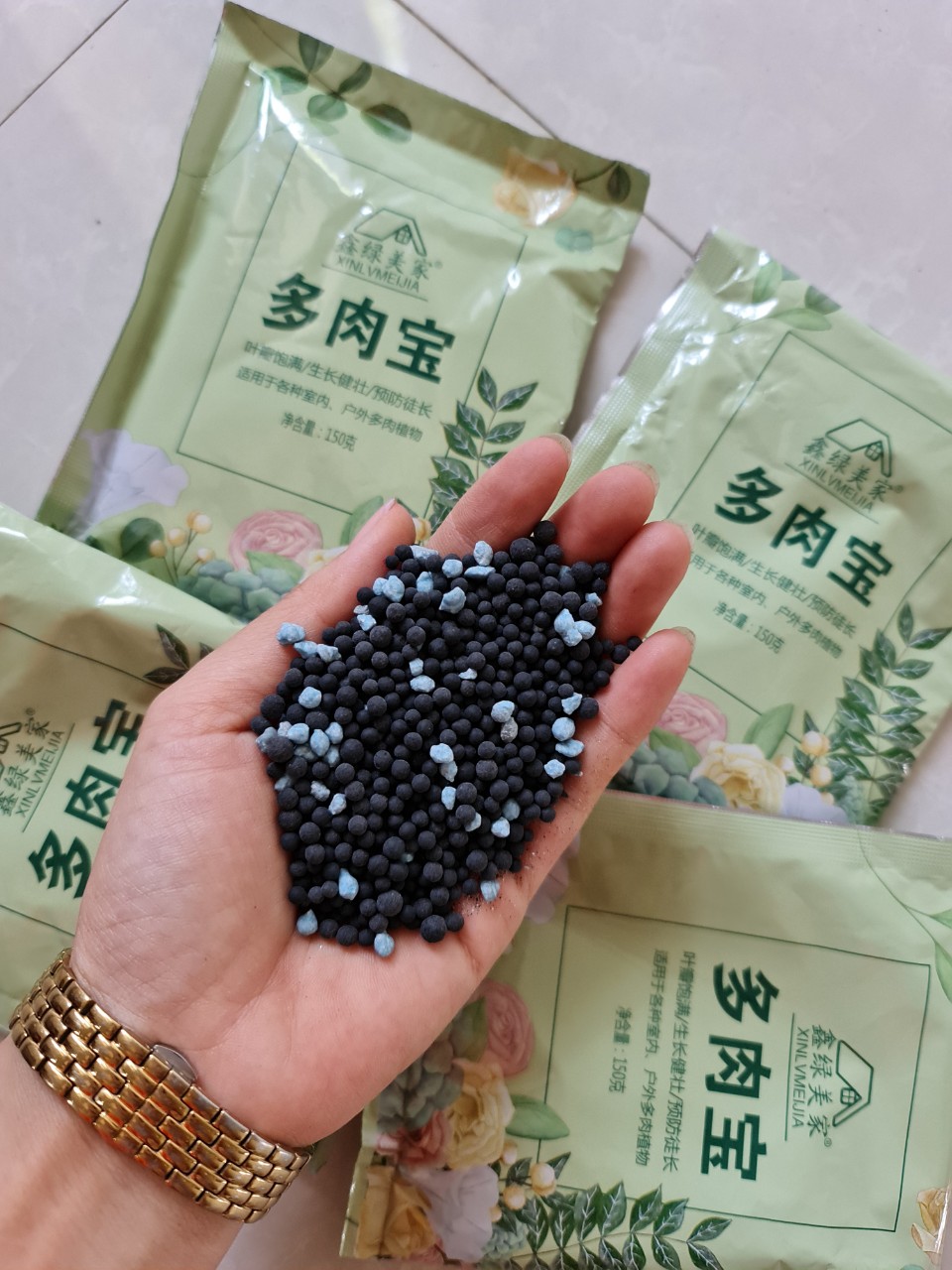 Phân Tan Chậm Cho Sen Đá Giúp Sen Đá Béo Ú, Mập Mạp, Lên Màu Đẹp - gói 150g