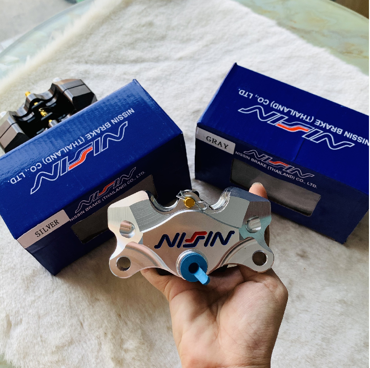 [Gía rẻ ] Heo dầu trước Nissin 2 pic đối xứng, sản phẩm có BH 3 tháng sử dụng, có PÁT gắn CHO TẤT CẢ CÁC DÒNG XE MÁY