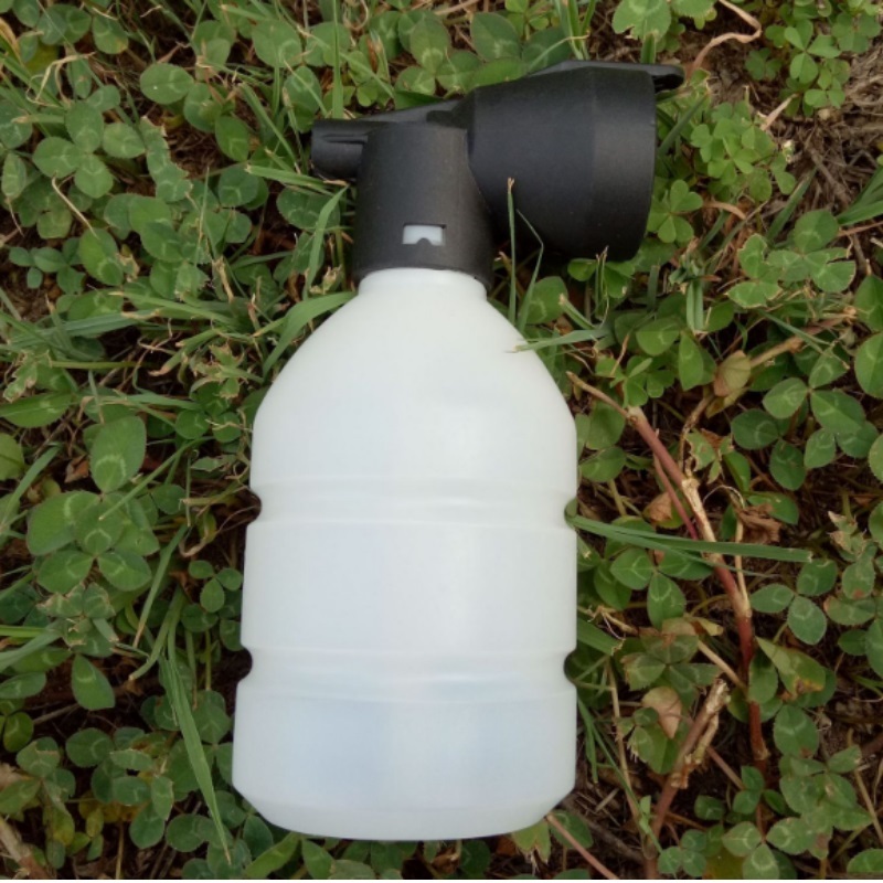 Bình đựng xà bông 300ml dùng phun xà bông cho máy xịt rửa xe