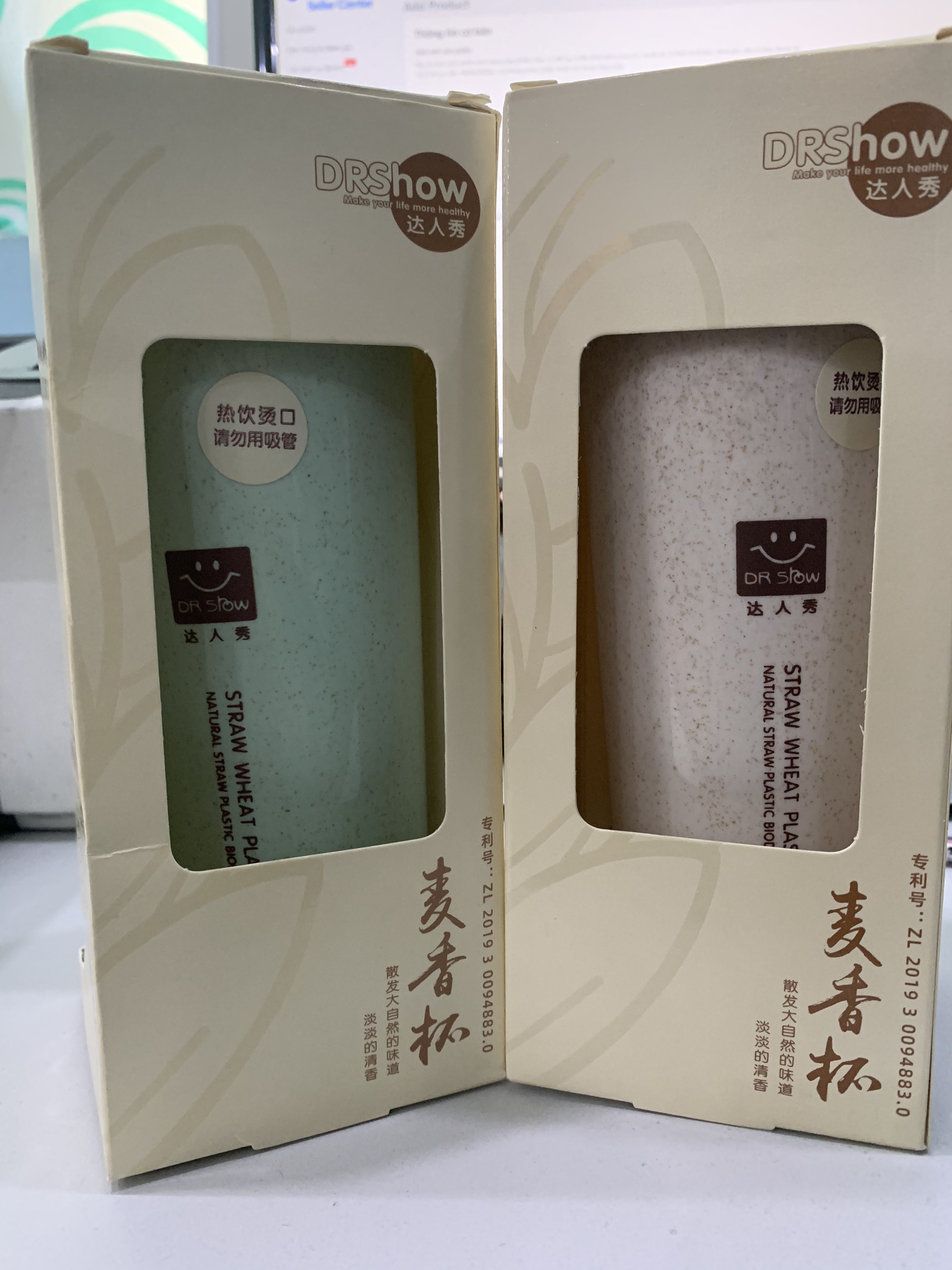 [HCM]Bình nước lúa mạch Dr Show 450ml kèm ống hút