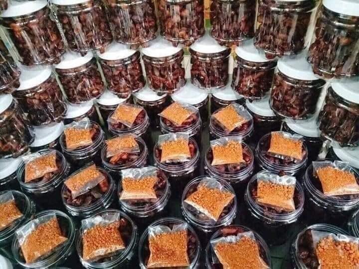 [FreeShip Max] - Me Lào Sấy Dẻo Chấm Muối Tôm Hủ 500G - Shop Bán Hàng Thái Lan Chính Hãng