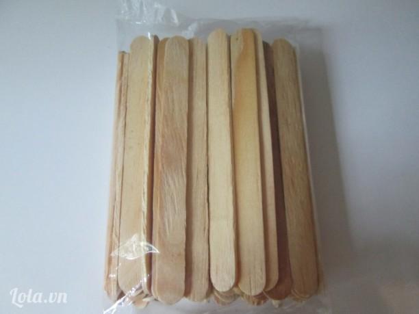 1 hộp que đè lưỡi gỗ hộp 100 que